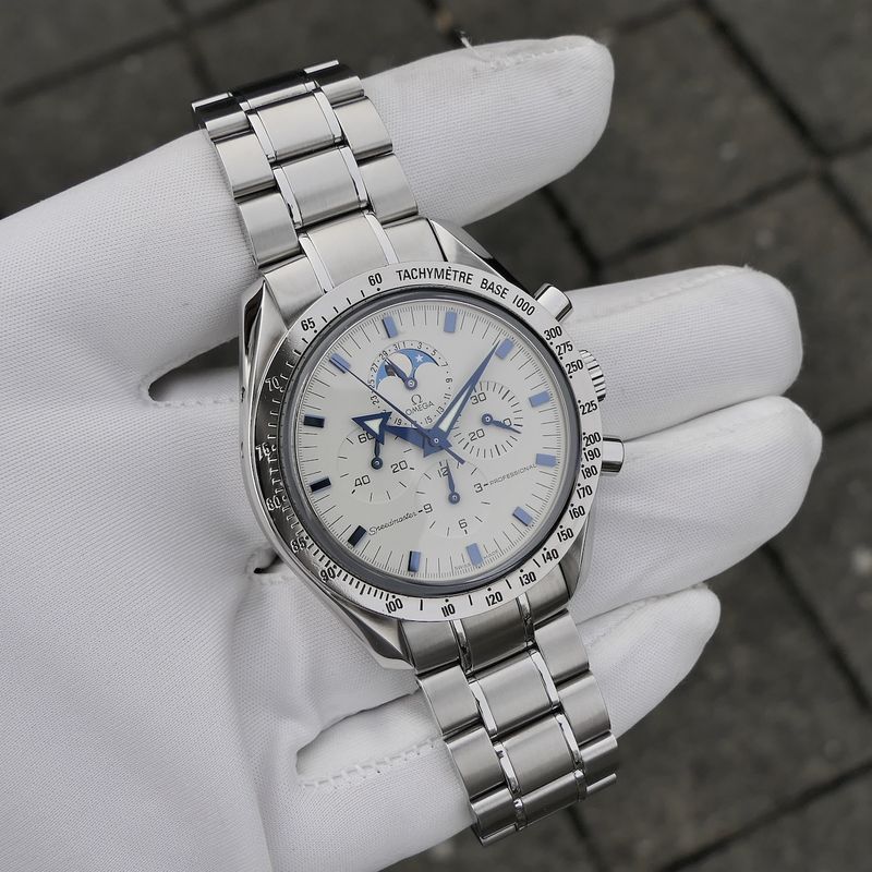 Image 18 of Omega Speedmaster Broad Arrow Moonphase 3575.20.00; Chronograph men's watch