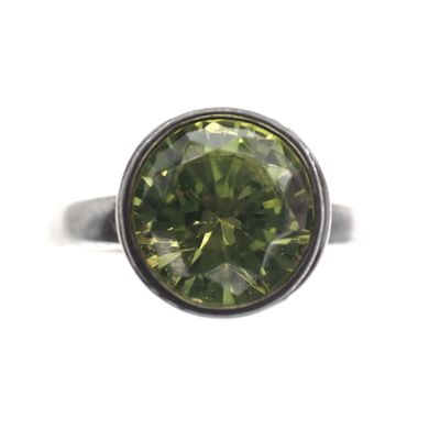 Image 2 of Silver solitaire ring with green zirconia