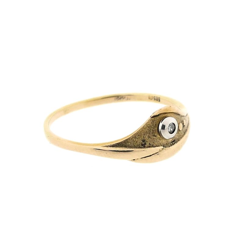 Image 5 of Gold ring with diamond; 0.01 ct.