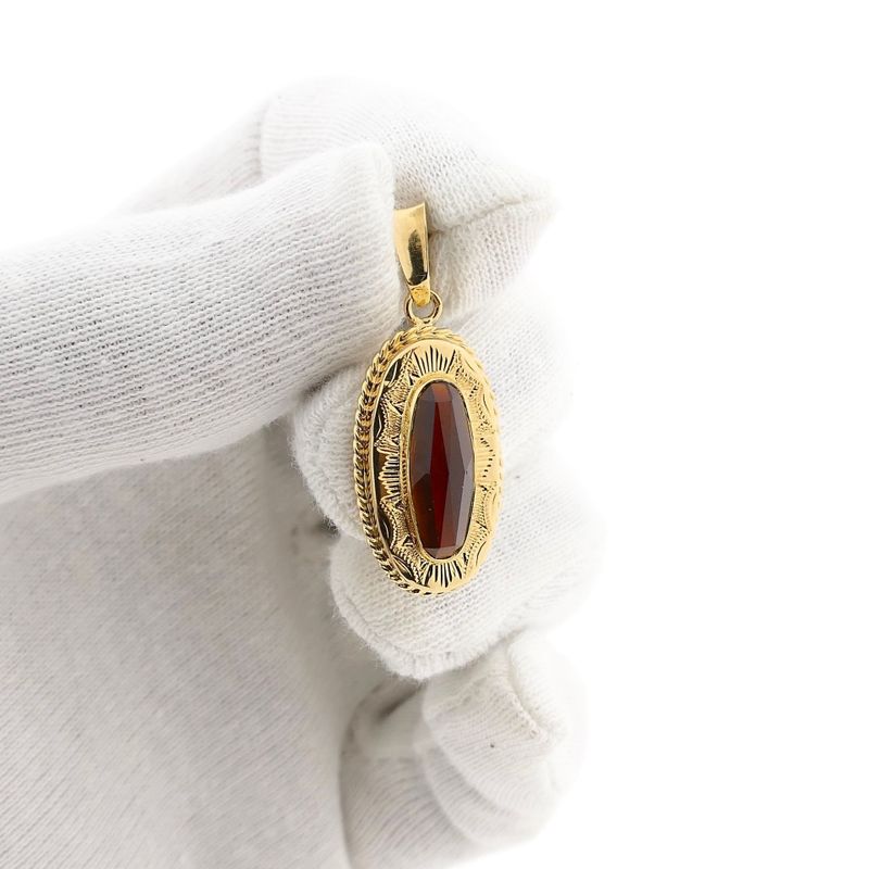 Image 11 of Vintage Gold Pendant with Garnet