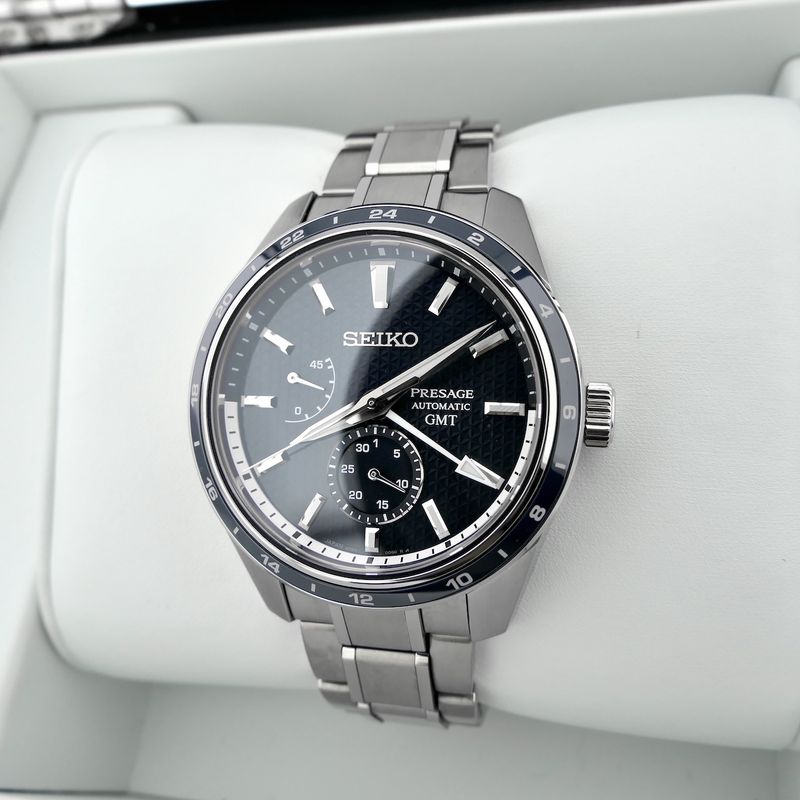 Image 20 of Seiko Presage Sharp Edged Ao-Fuji GMT Limited Edition SPB303J1; Automatic men's watch