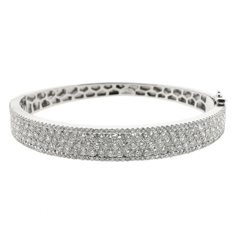Image 1 of White gold bracelet with diamonds; Size S/M