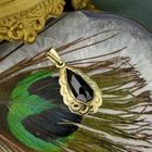 Image 2 of Vintage gold pendant with garnet