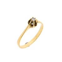 Gold solitaire ring with diamond; 0.05 ct.