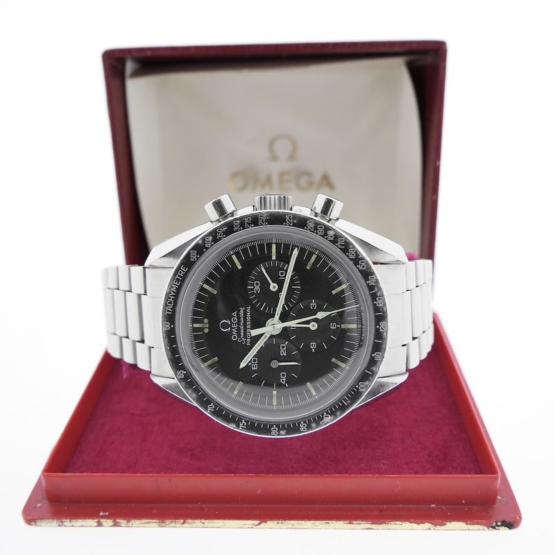 Image 10 of Omega Speedmaster Moonwatch 145022-69 ST; Vintage chronograph watch from 1969