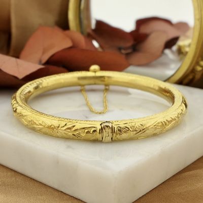22 carat Surinamese gold bangle; size S/M Image 2 of 22 carat Surinamese gold bangle; size S/M