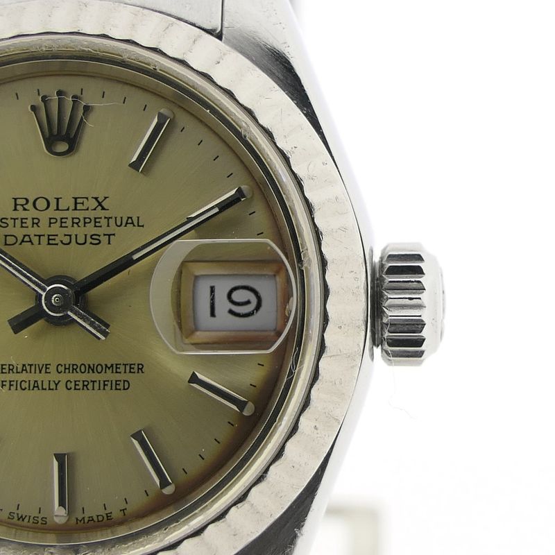 Image 16 of Rolex Datejust 26mm 'Full-Set'; Automatic women's watch