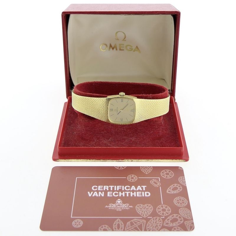 Image 21 of Omega Geneva; 14k gold women's watch