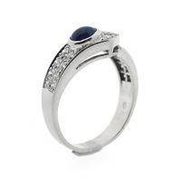 White gold ring with sapphire and diamonds 0.61 ct.
