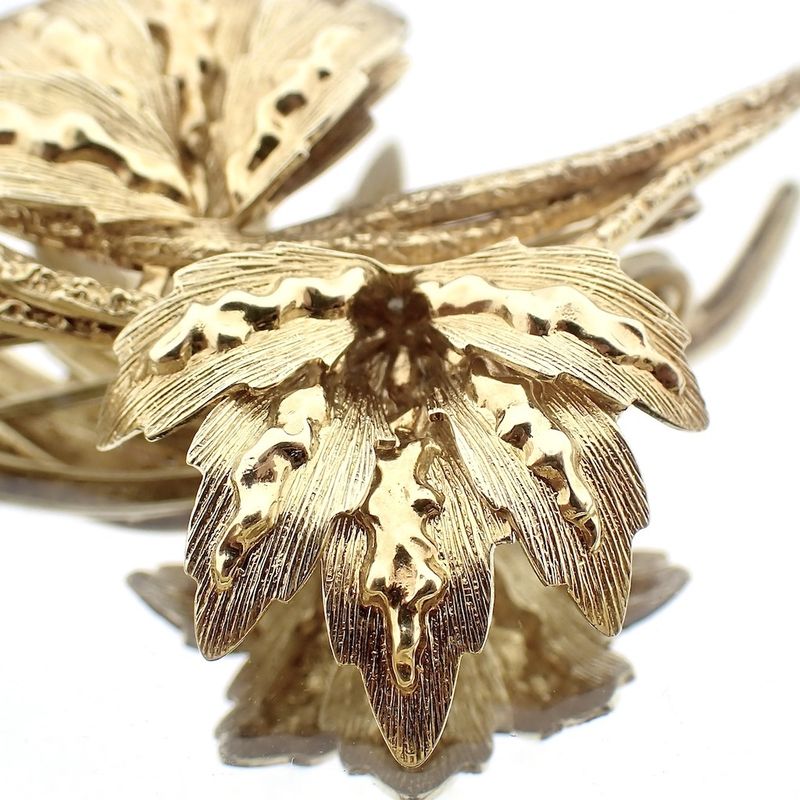 Image 7 of Gold floral brooch | Vintage
