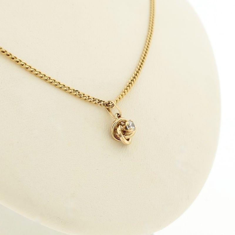 Image 6 of 9 carat pendant with zirconia