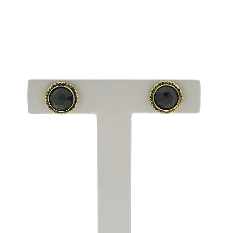 Image 1 of Gold stud earrings with garnet