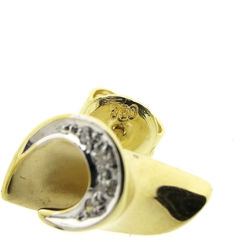 Image 4 of Gold stud earrings with diamonds; 0.12 ct.