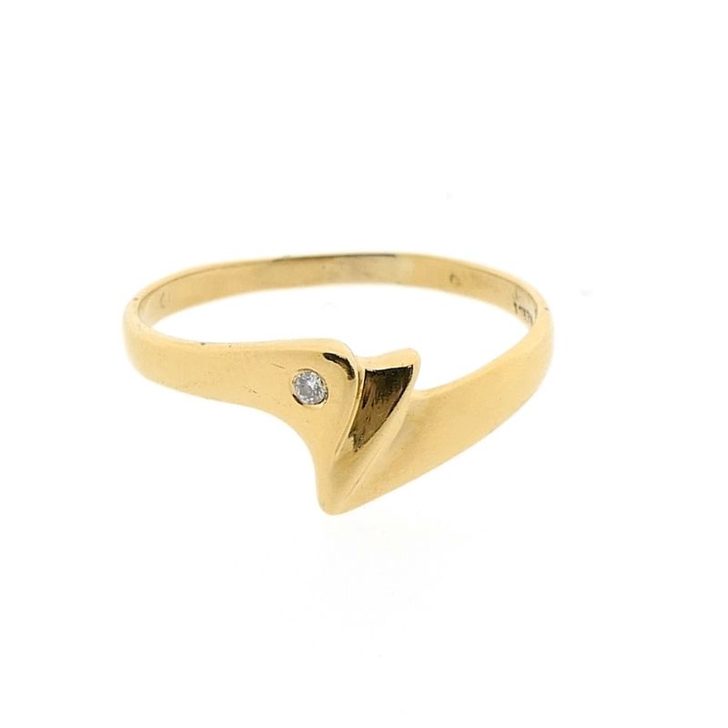 Image 5 of Gold ring with diamond 0.01 ct.