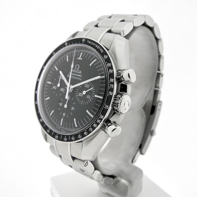 Image 2 of Omega Speedmaster Professional Moonwatch; Chronograph men's watch