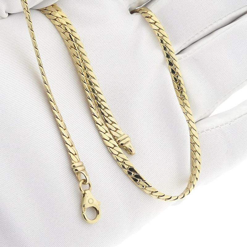 Image 9 of Gold flat gourmet link chain