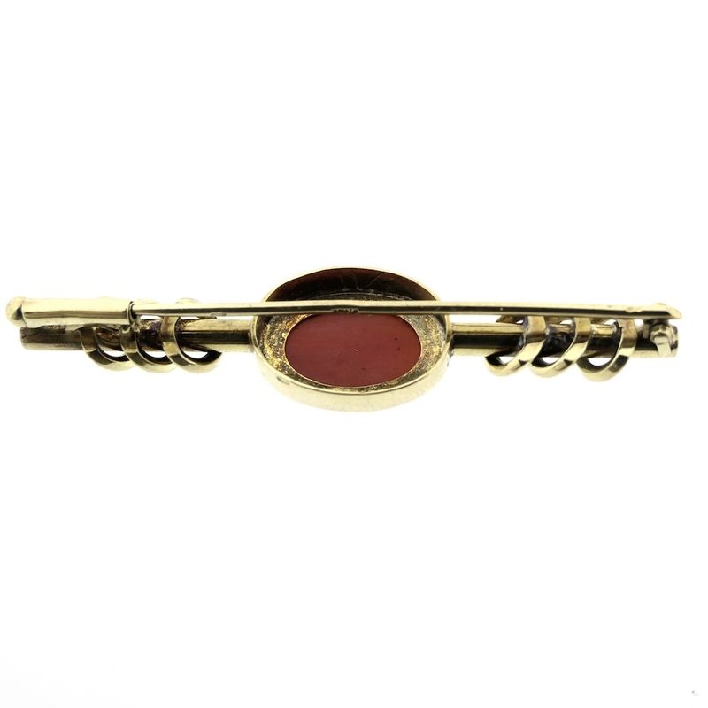 Image 3 of Vintage gold brooch with blood coral