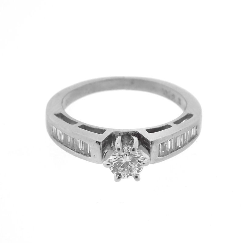 Image 8 of White gold ring with diamond | 0.25 ct.