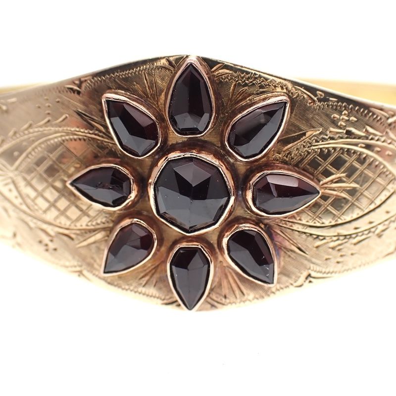 Image 5 of Vintage/antique gold clamp bracelet with garnet | Ø 59 mm