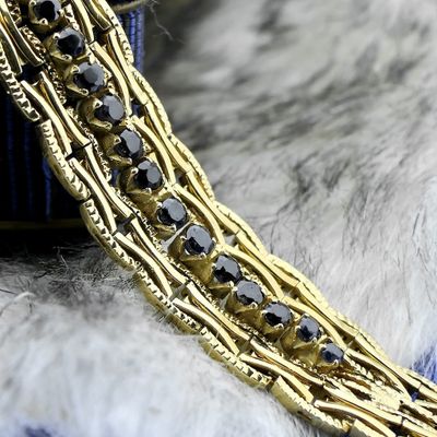 Vintage gold link bracelet with sapphire Image 2 of Vintage gold link bracelet with sapphire