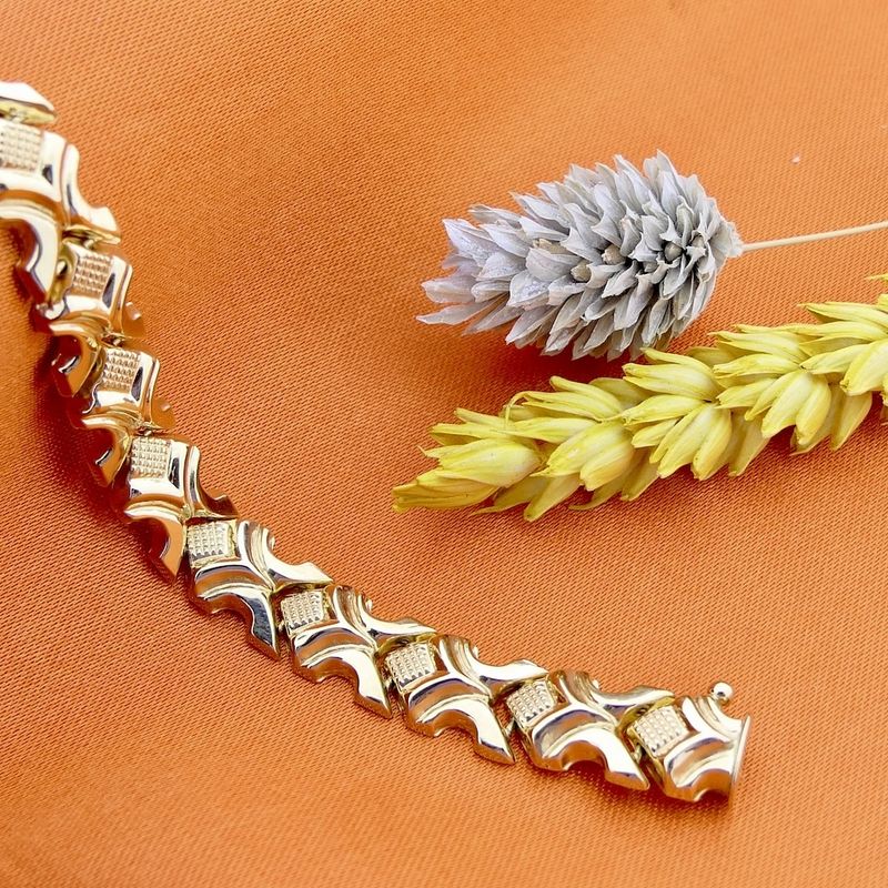 Image 2 of Golden fantasy link bracelet | 20 cm