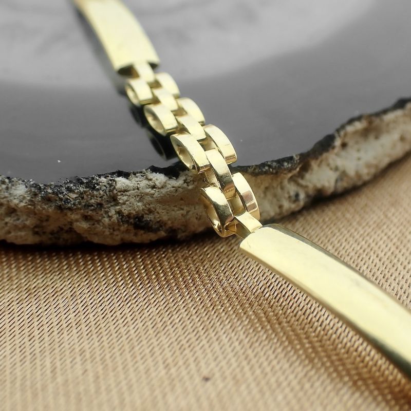 Image 5 of Gold Bismarck link bracelet | 18.5 cm