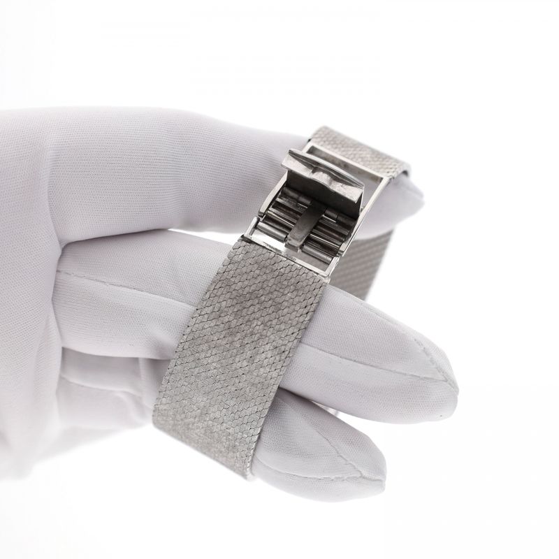 Image 11 of Corum 18ct. Ref: 8261 White Gold Men's Watch 'Linen' Dial Cal. 4200