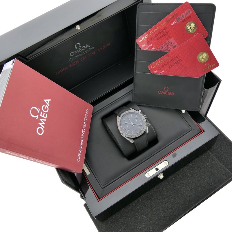 Image 9 of Omega Speedmaster 'Dark Side of the Moon'; Chronograph men's watch