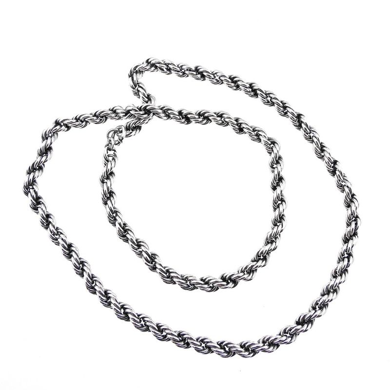 Image 4 of Silver long twisted link necklace | 80 cm