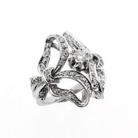 White gold ring with diamonds 0.40 ct.