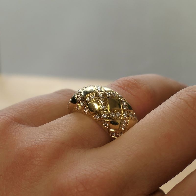 Image 10 of Gold ring with diamonds; 0.60 ct.