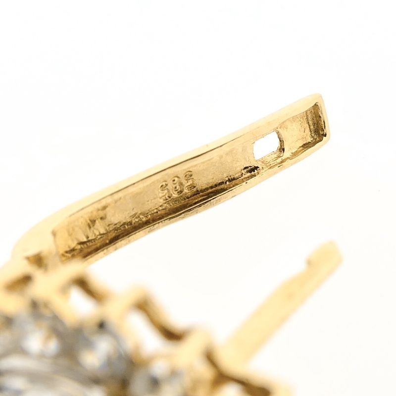 Image 8 of Gold stud earrings with zirconia