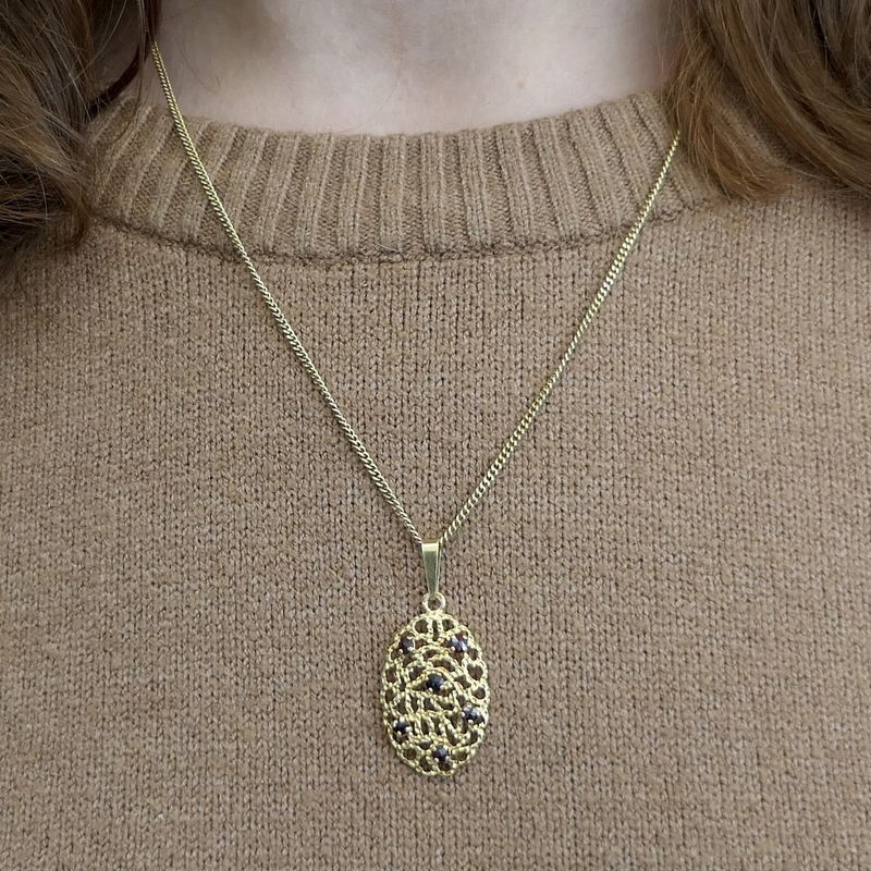 Image 8 of Vintage gold pendant with garnet
