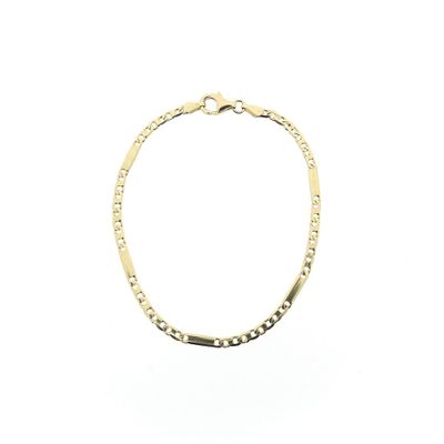 Image 2 of Gold closed Figaro link bracelet