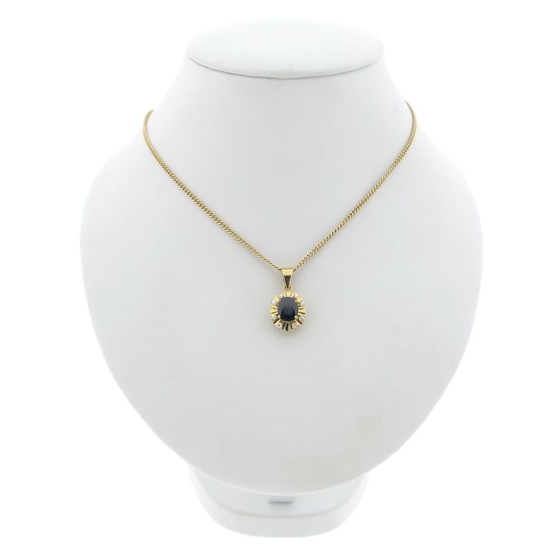 Image 8 of 18-karat gold pendant with sapphire and diamond | 0.12 ct.