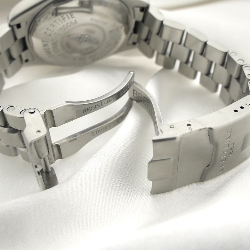 Image 16 of Breitling Superocean A17345; Automatic men's diving watch