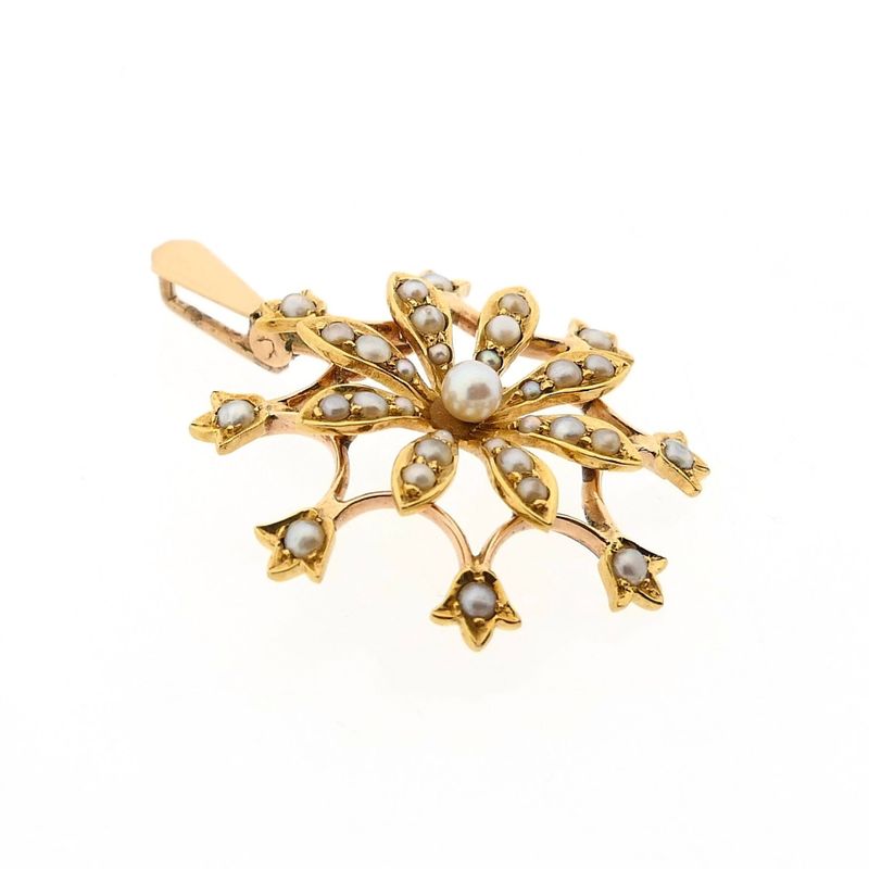 Image 4 of Gold Pendant with Cultured Pearls