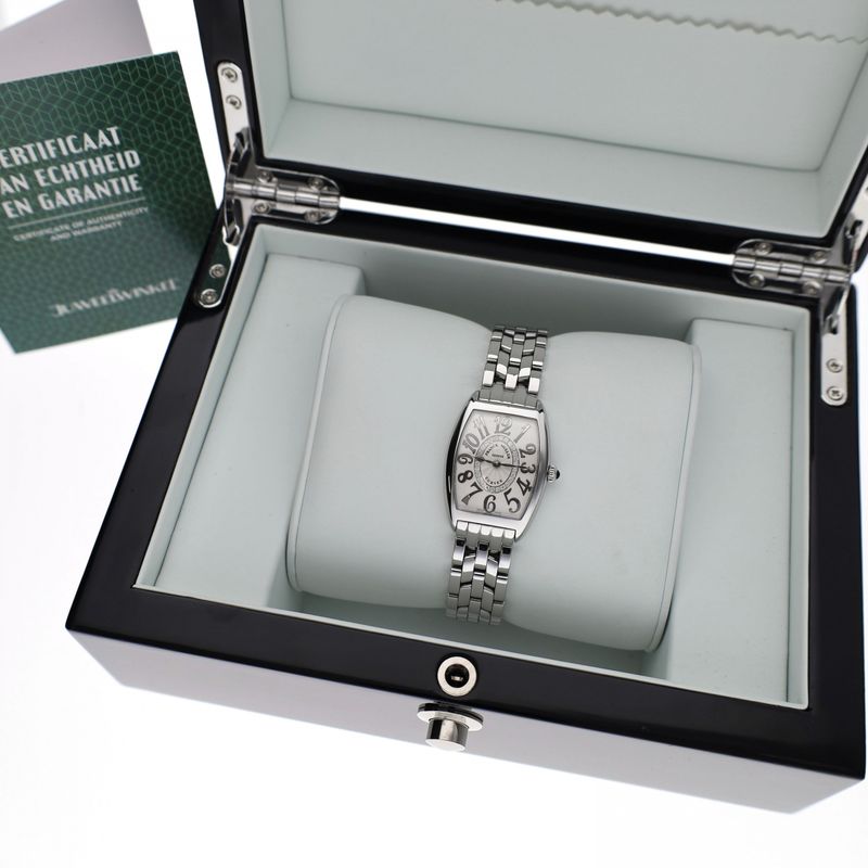 Image 16 of Franck Müller Cintrée Curvex; 1752QZCD1R; Quartz dames horloge