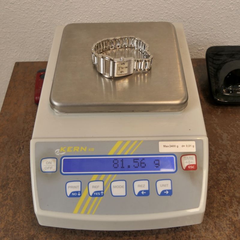 Image 27 of Piaget Miss Protocole 5221; 18k white gold women's watch with mother-of-pearl dial