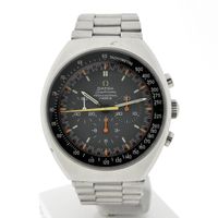 Omega Speedmaster Mark II 'Racing Dial'; Vintage chronograph men's watch
