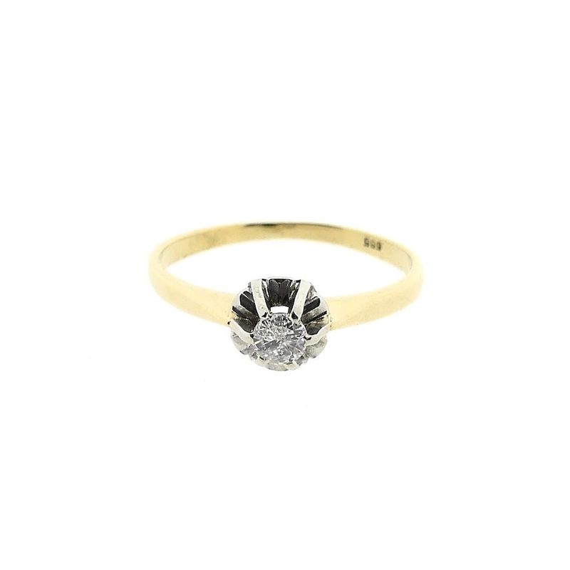 Image 3 of Gold solitaire ring with diamond; 0.07 ct.