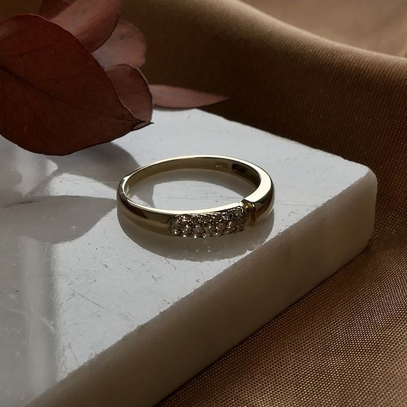 Image 2 of Gold ring with diamond; 0.20 ct.