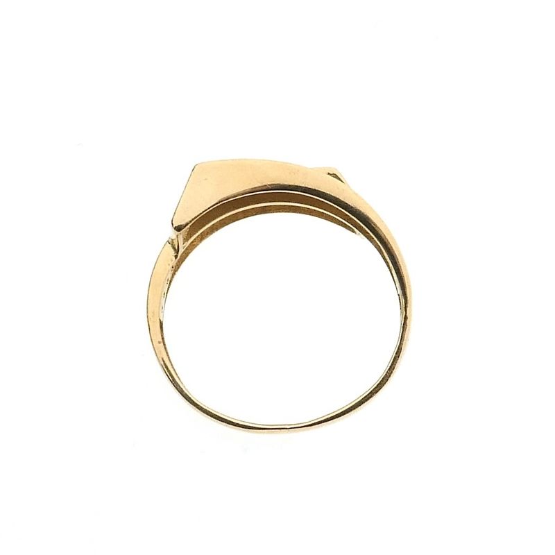 Image 8 of Gold ring with zirconia