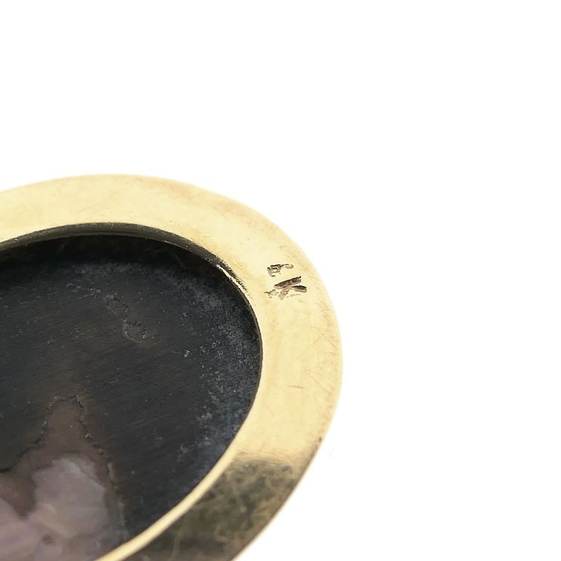 Image 9 of Gold cameo pendant with mother of pearl | Antique