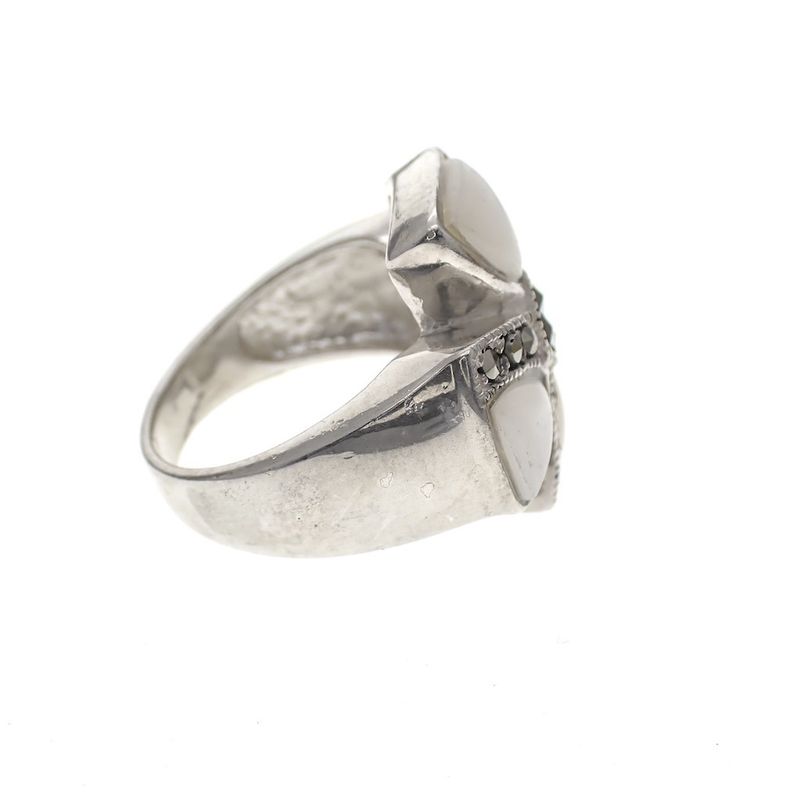 Image 3 of Silver ring with mother of pearl and marcasite