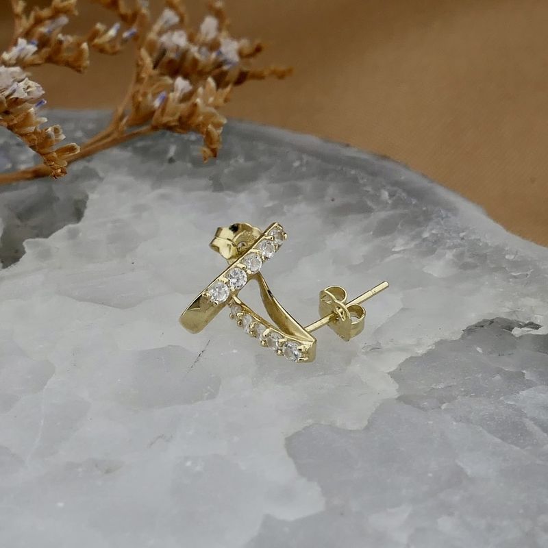 Image 2 of Gold stud earrings with zirconia