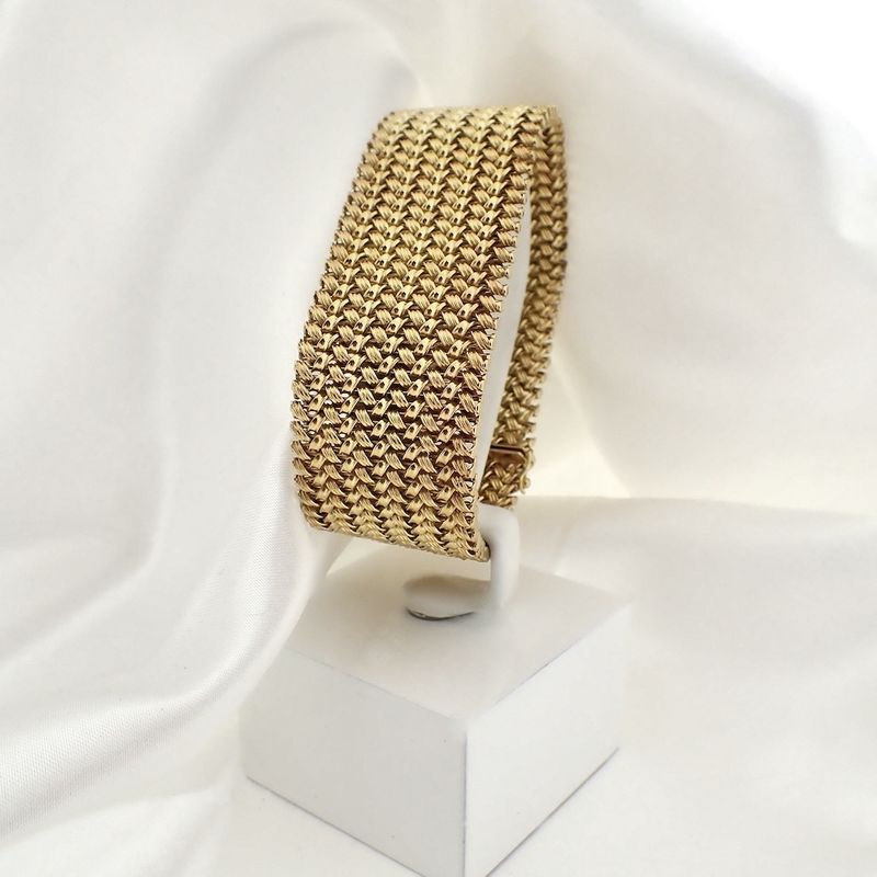 Image 11 of Vintage gold fantasy link bracelet.