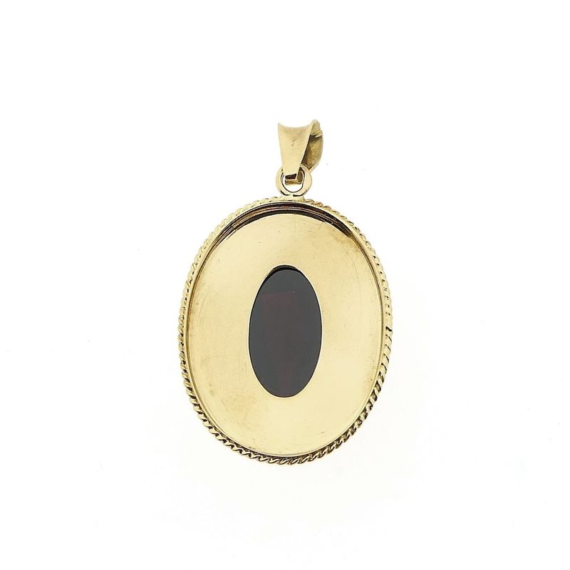 Image 8 of Vintage gold pendant with garnet