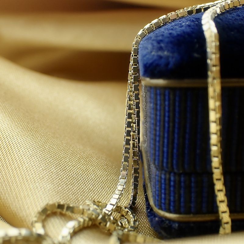 Image 2 of Gold Venetian chain | 42 cm