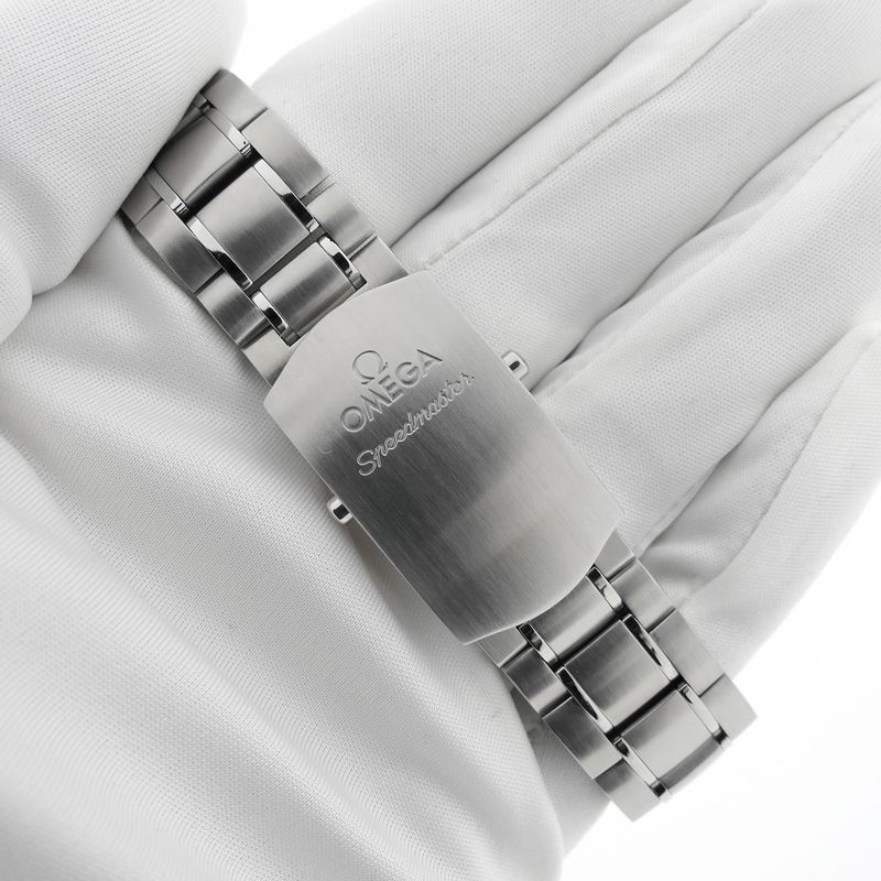 Image 8 of Omega Speedmaster Racing 326.30.40.50.01.001; Automatic chronograph watch